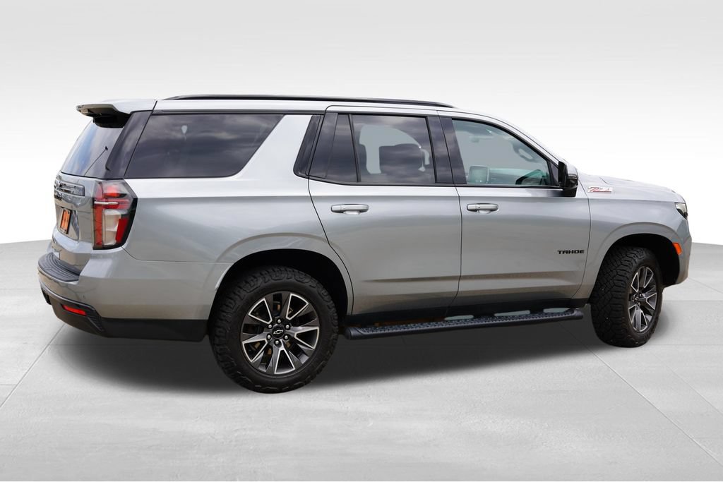 Certified 2024 Chevrolet Tahoe Z71 w/ Luxury Package AWD/4WD image 4