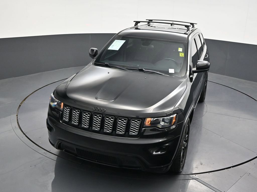 Used 2021 Jeep Grand Cherokee Laredo X RWD image 24