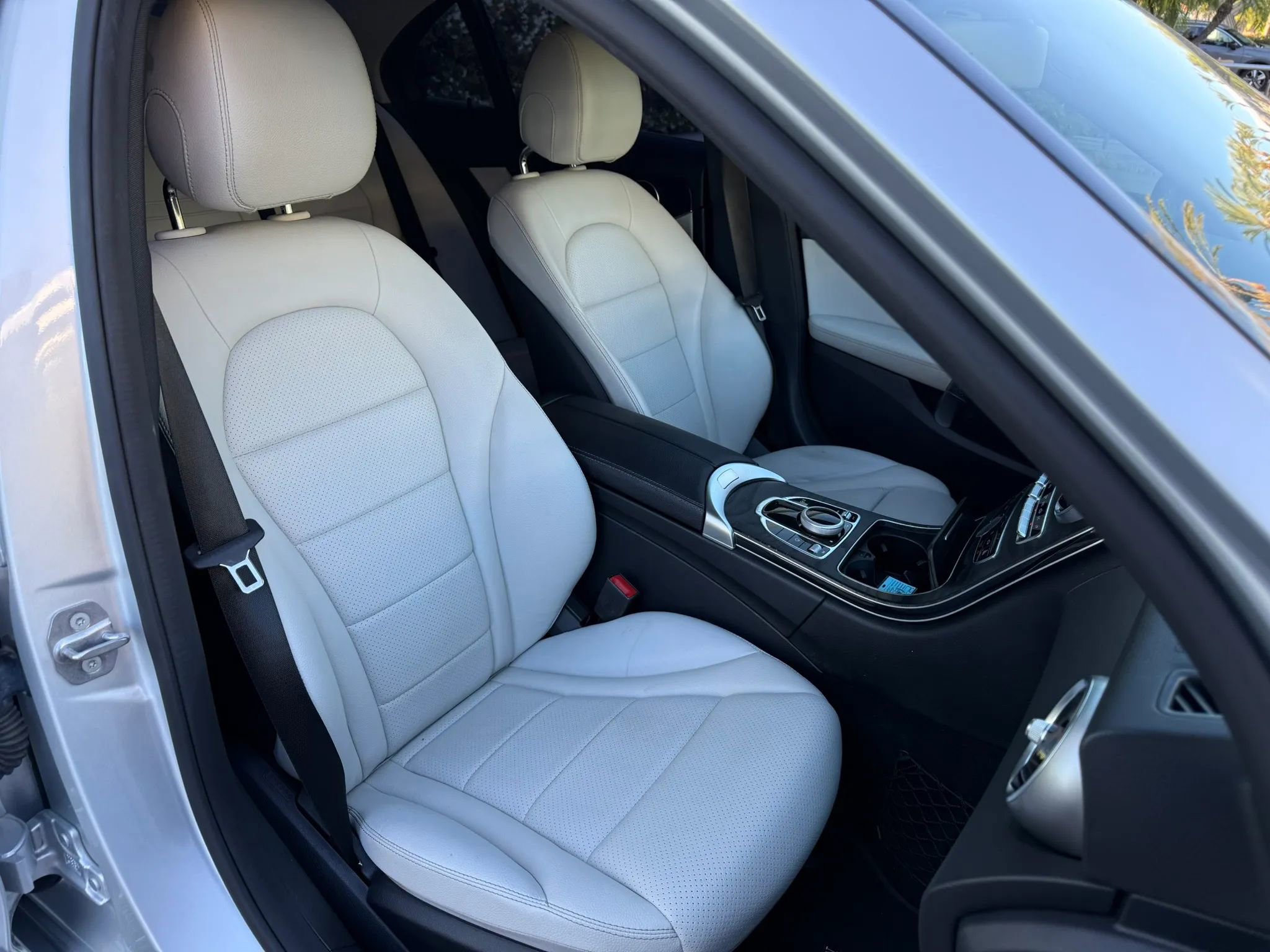 Used 2017 Mercedes-Benz C 300 Sedan image 18