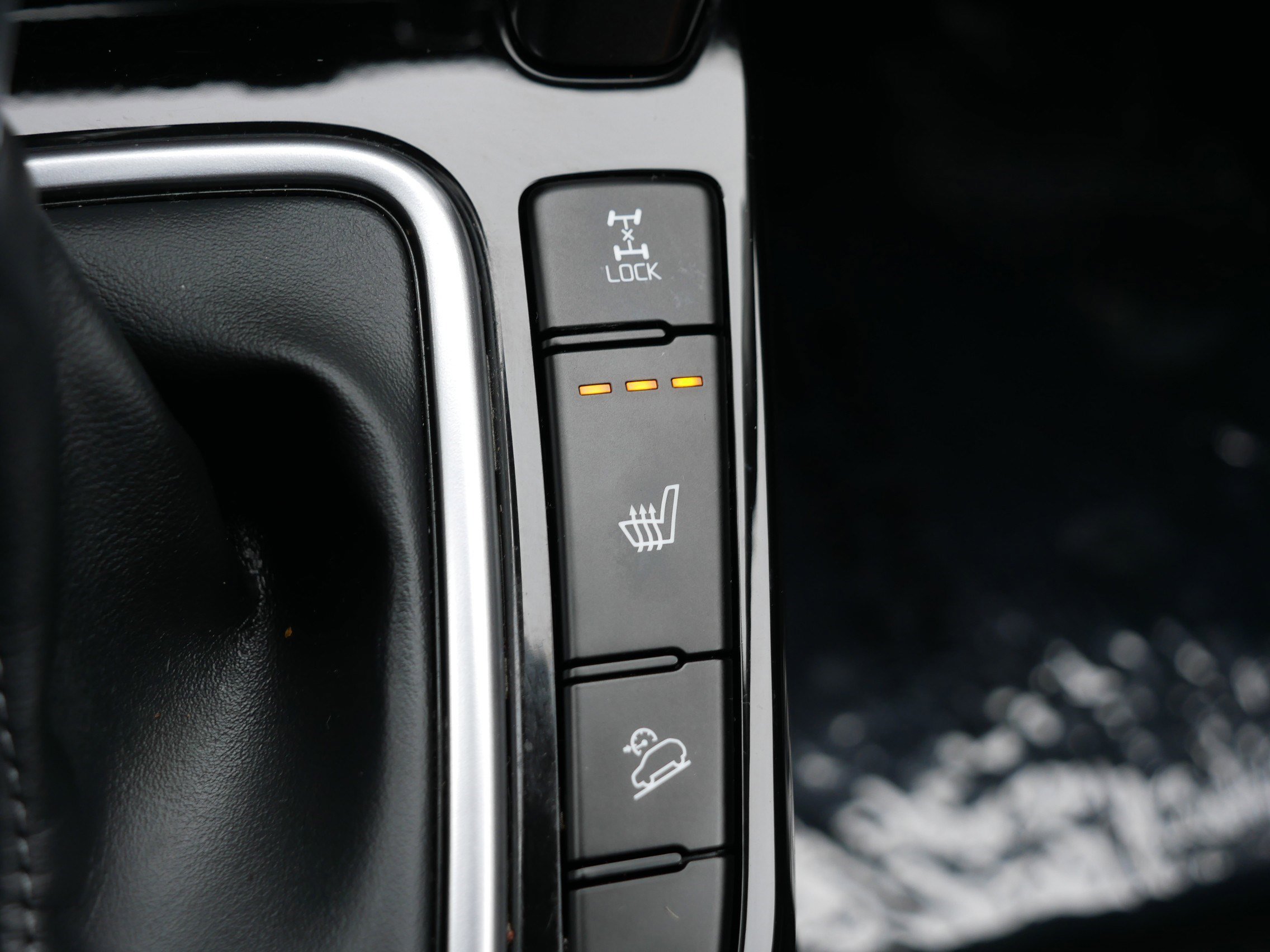 Certified 2025 Kia Seltos X-Line image 28