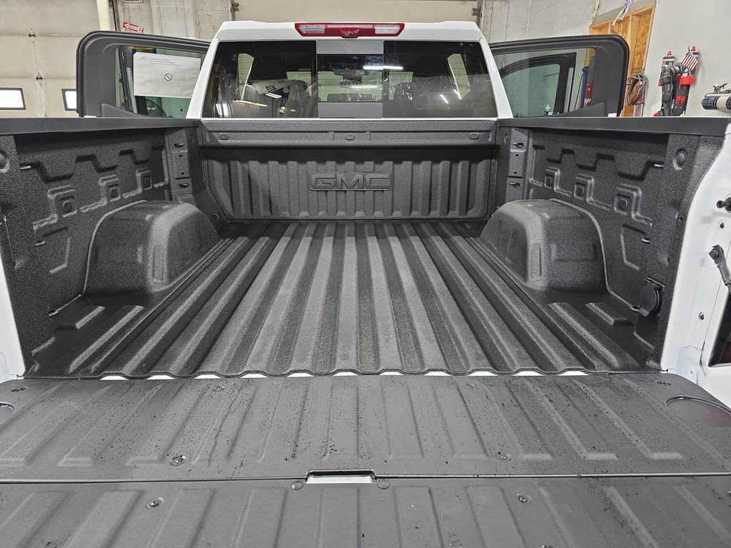 New 2026 GMC Sierra 1500 AT4 w/ AT4 Premium Package AWD/4WD image 12