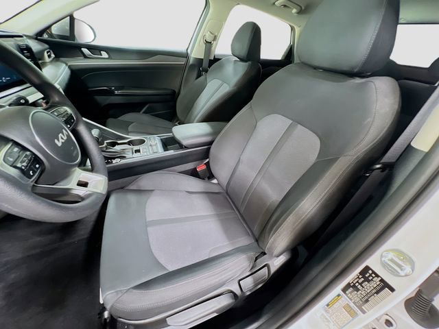 Used 2022 Kia K5 LXS image 19
