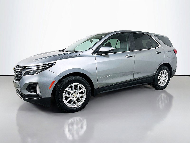 Used 2023 Chevrolet Equinox LT image 3