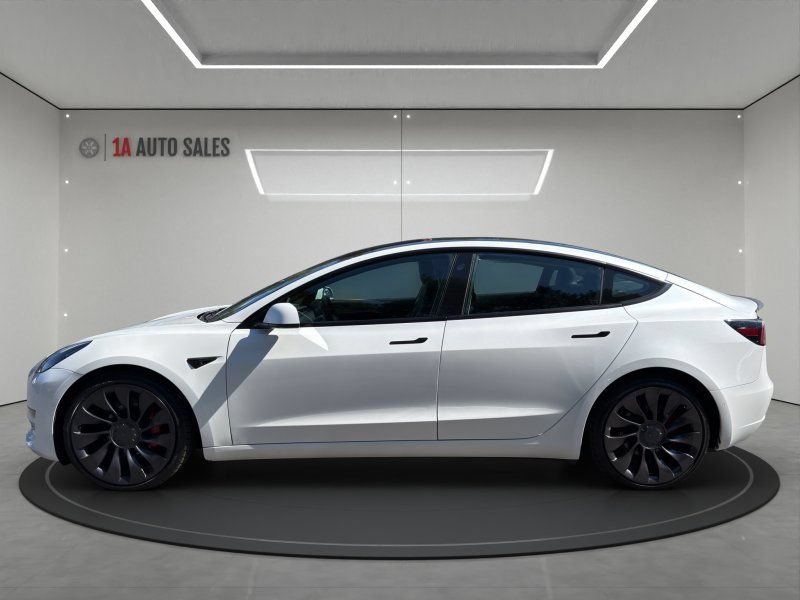 Used 2021 Tesla Model 3 Performance AWD/4WD image 2