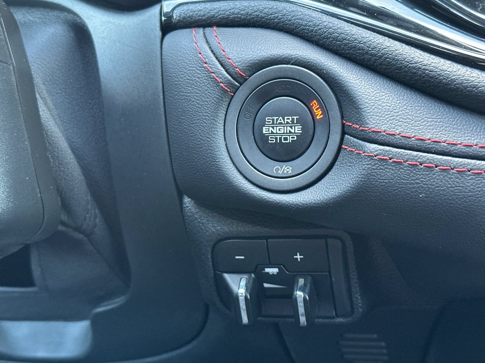 Used 2025 Dodge Durango R/T AWD/4WD image 23