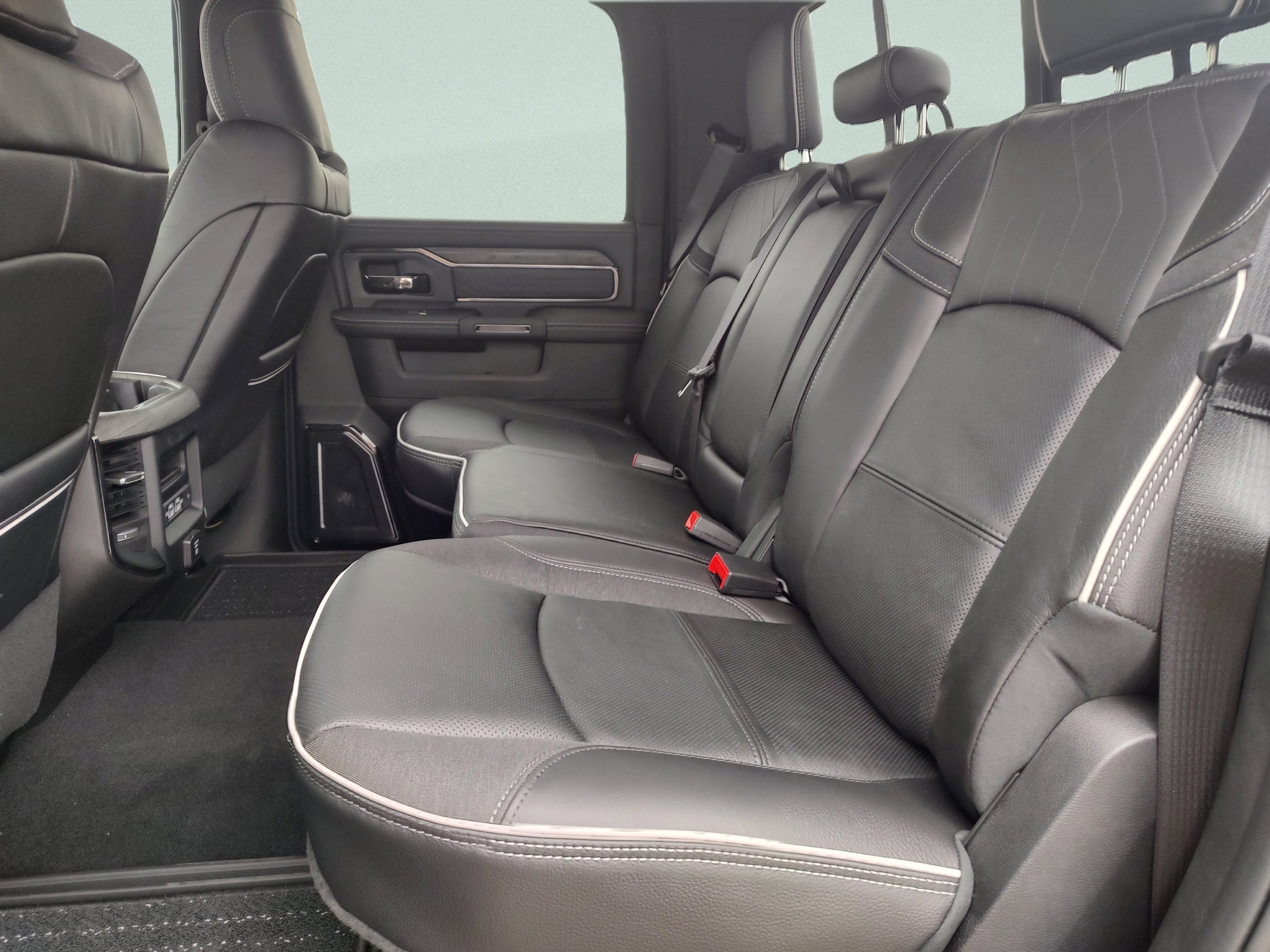 New 2026 RAM 2500 Limited image 29