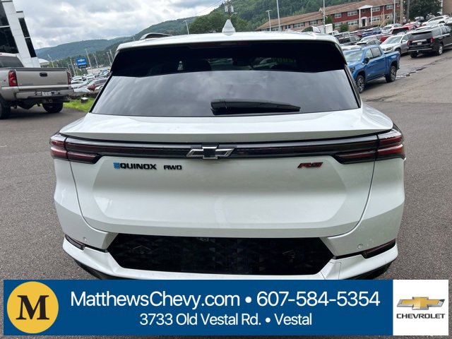 Used 2024 Chevrolet Equinox EV RS image 12
