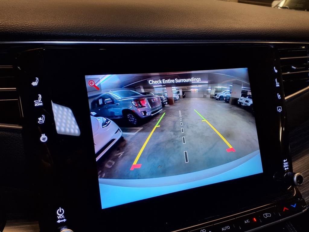 Used 2024 Jeep Wagoneer Series II w/ Flexible Seating Group image 25