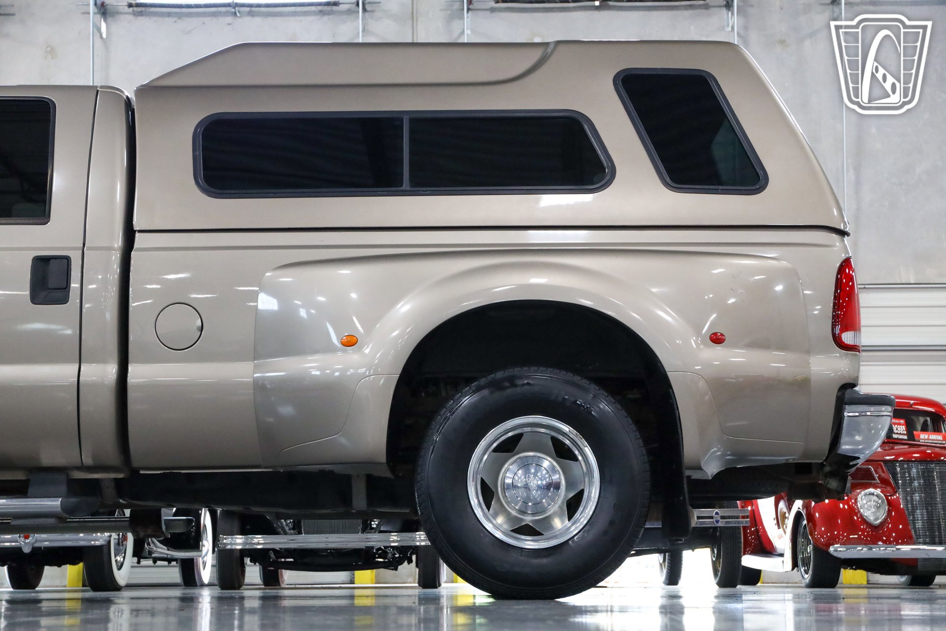 Used 2004 Ford F350 Lariat image 23