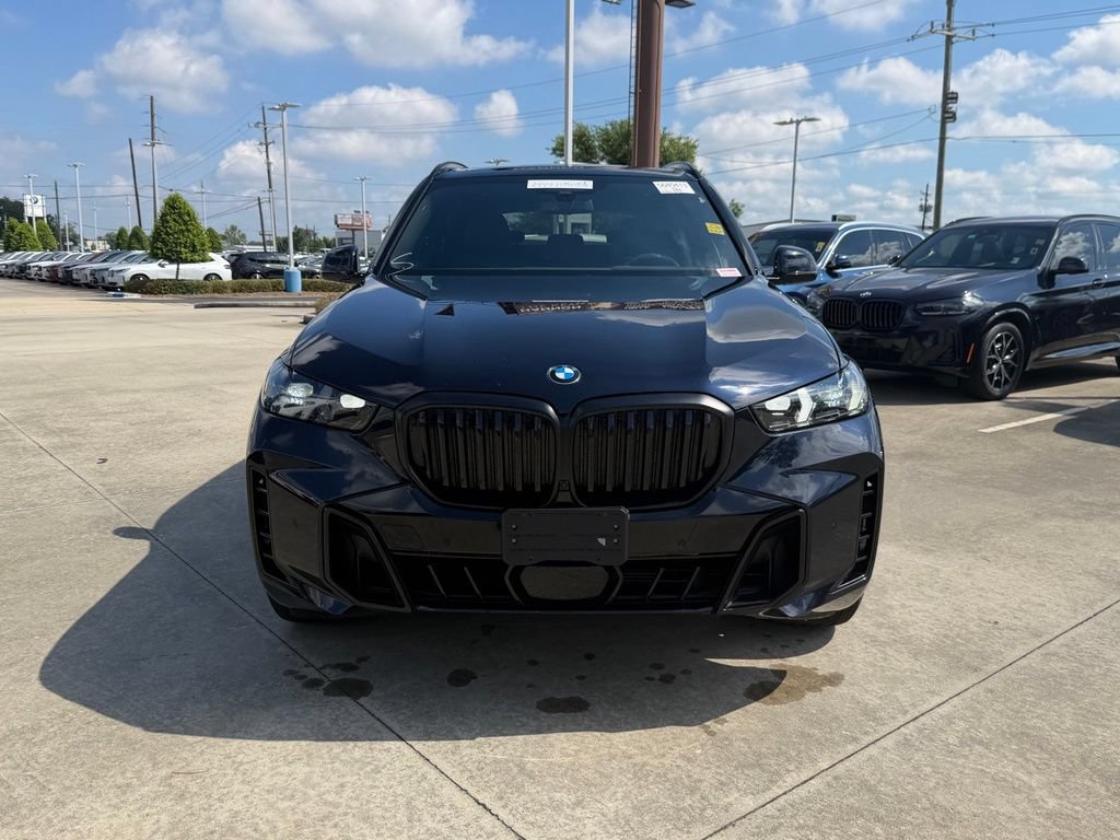 Certified 2024 BMW X5 xDrive40i w/ M Sport Package AWD/4WD image 2