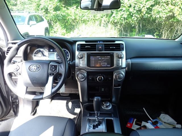 Used 2019 Toyota 4Runner SR5 Premium AWD/4WD image 12
