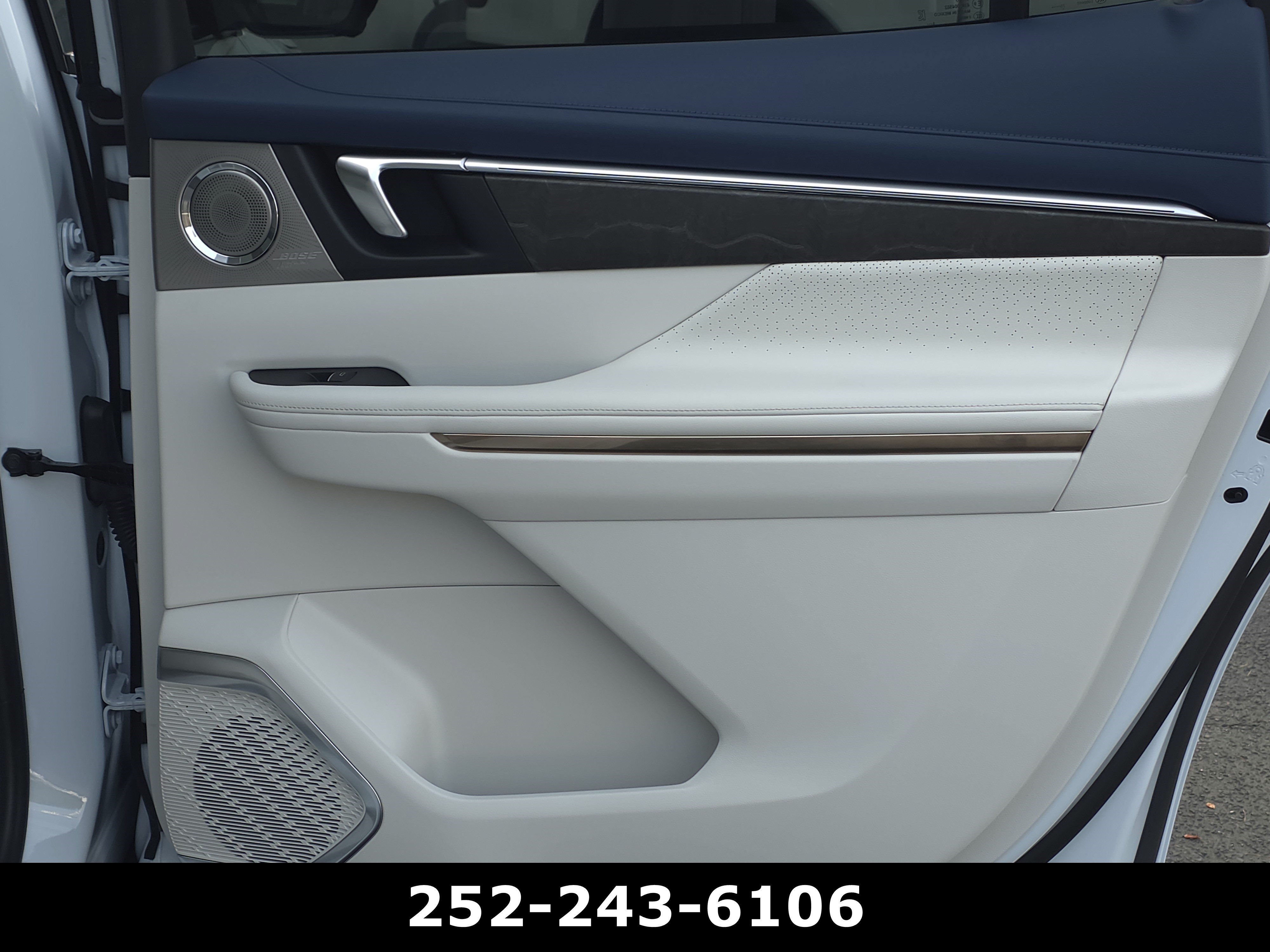 Used 2026 Buick Enclave Avenir w/ Super Cruise Package FWD image 48