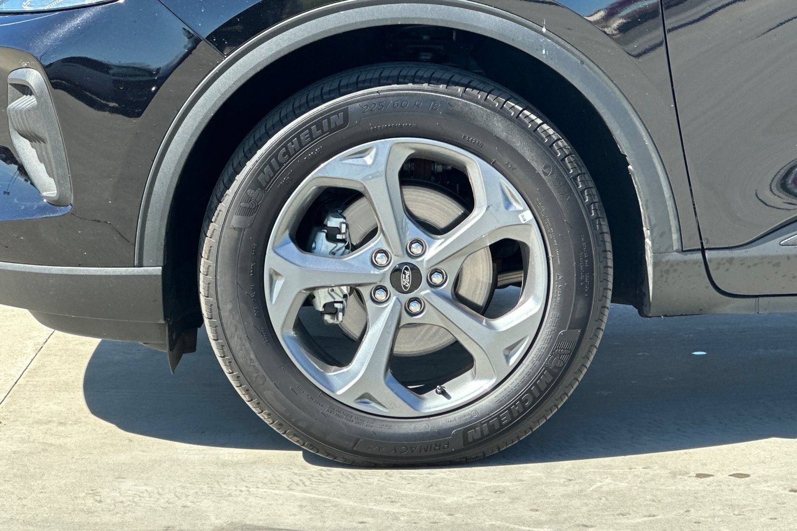 Used 2025 Ford Escape ST-Line AWD/4WD image 25