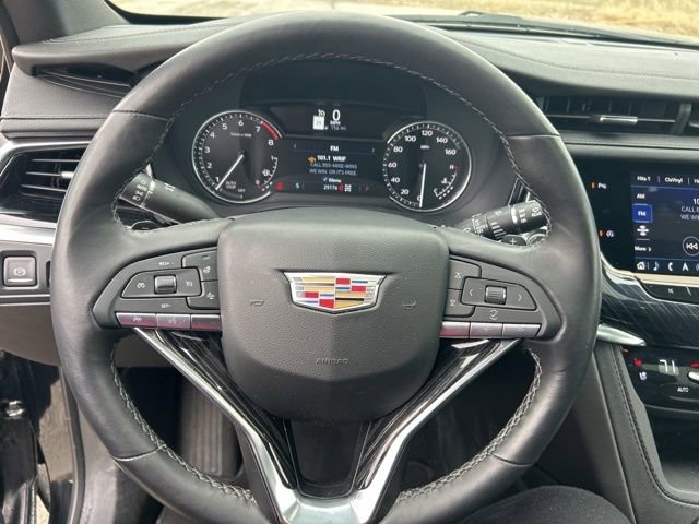 Certified 2023 Cadillac XT6 Premium Luxury image 10