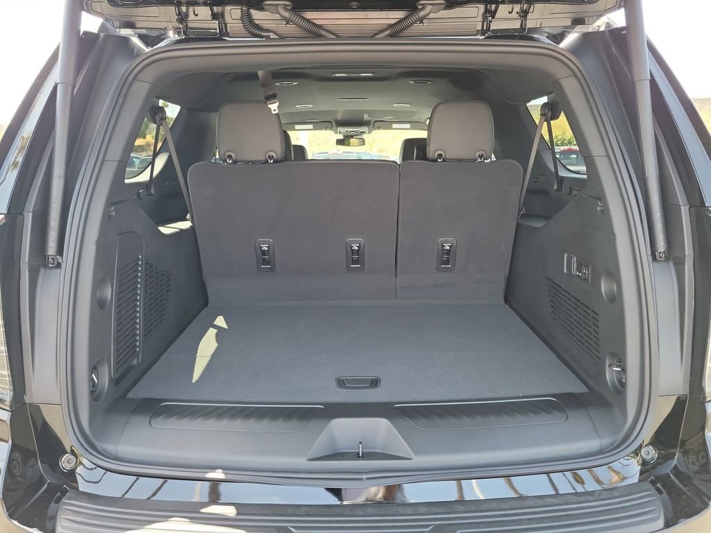 New 2026 Chevrolet Suburban LT w/ Comfort Package RWD image 22