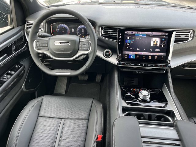 New 2026 Jeep Grand Wagoneer L Limited AWD/4WD image 13