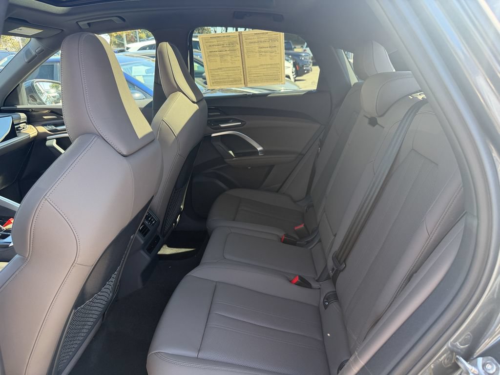 Used 2025 Audi Q5 Premium Plus AWD/4WD image 26