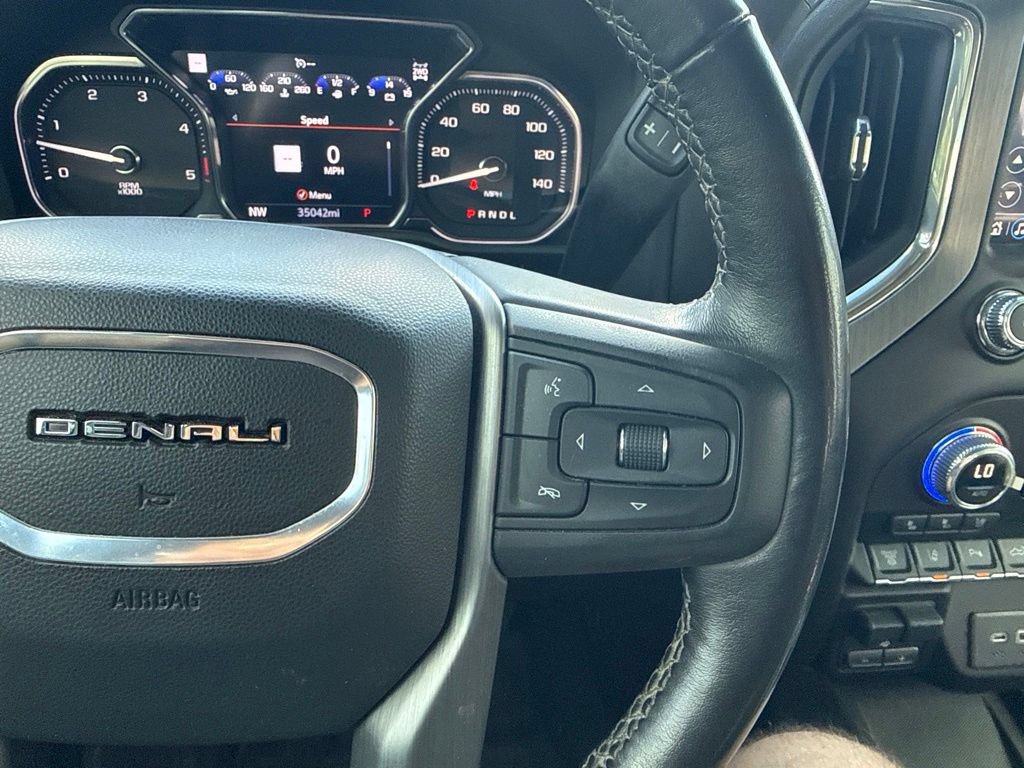 Used 2022 GMC Sierra 3500 Denali AWD/4WD image 15