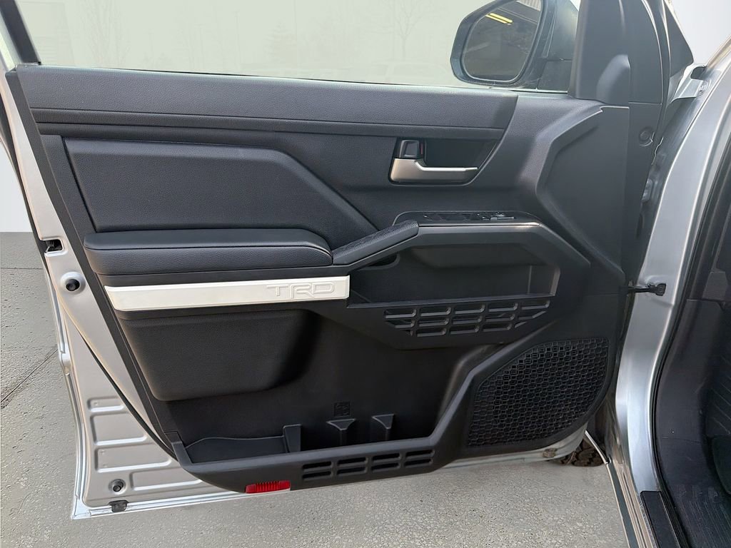 Used 2024 Toyota Tacoma TRD Off-Road image 21