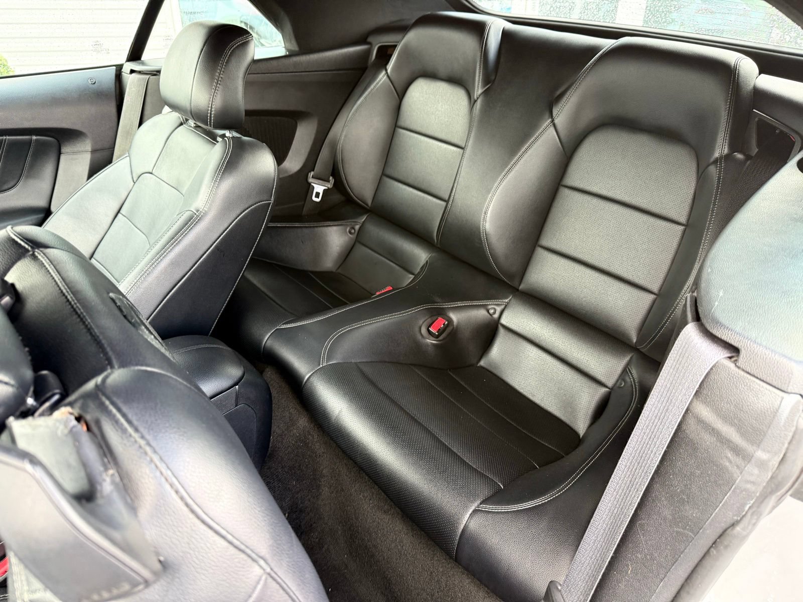 Used 2017 Ford Mustang Premium RWD image 23