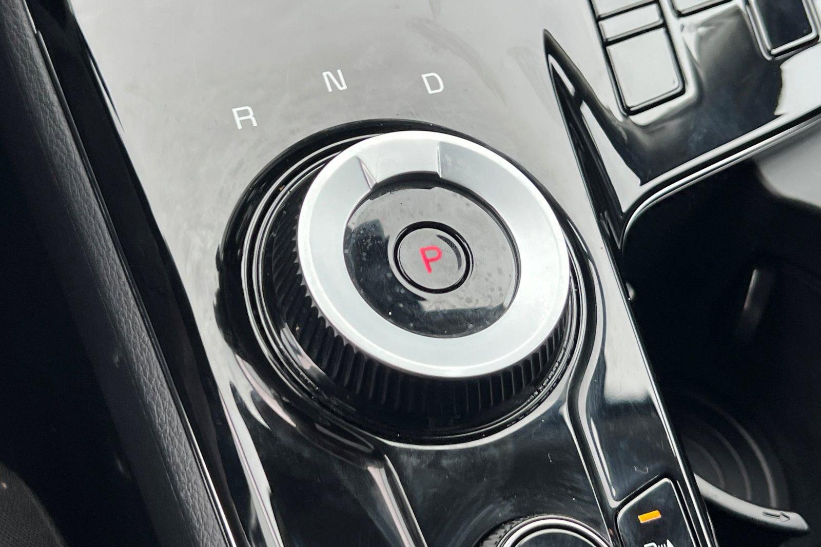 Certified 2025 Kia Sportage LX image 24