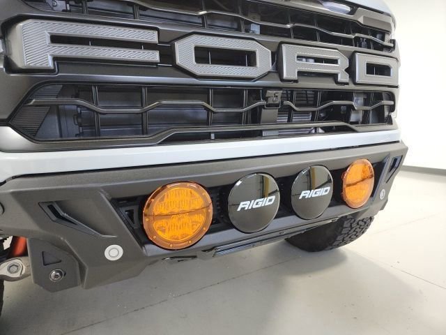 Used 2025 Ford F150 Raptor image 15