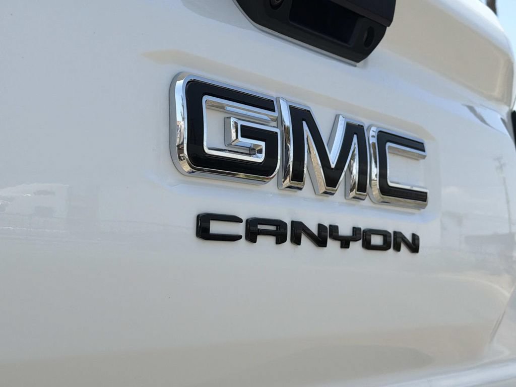 Used 2026 GMC Canyon Elevation w/ Convenience Package AWD/4WD image 8