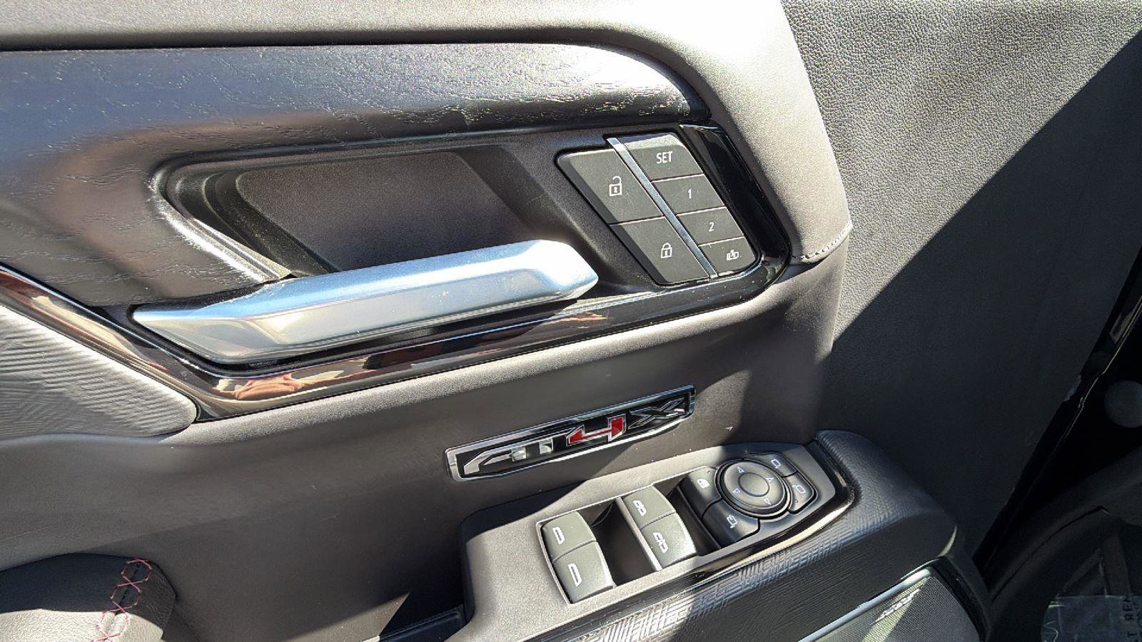 Used 2023 GMC Sierra 1500 AT4X image 13