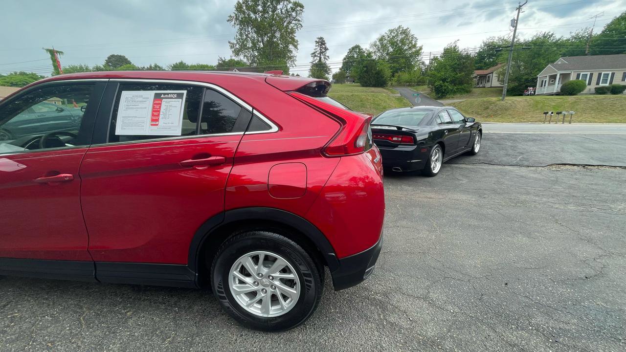 Used 2019 Mitsubishi Eclipse Cross ES FWD image 5