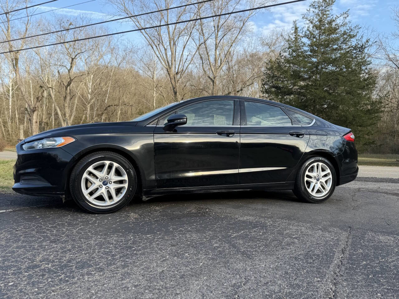 Used 2016 Ford Fusion SE image 8