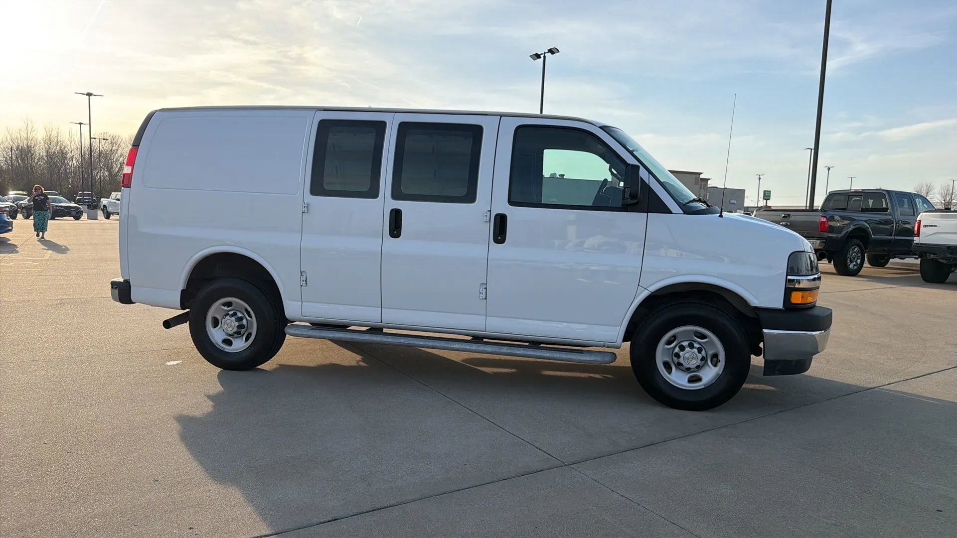 Used 2023 Chevrolet Express 2500 w/ Driver Convenience Package RWD image 28