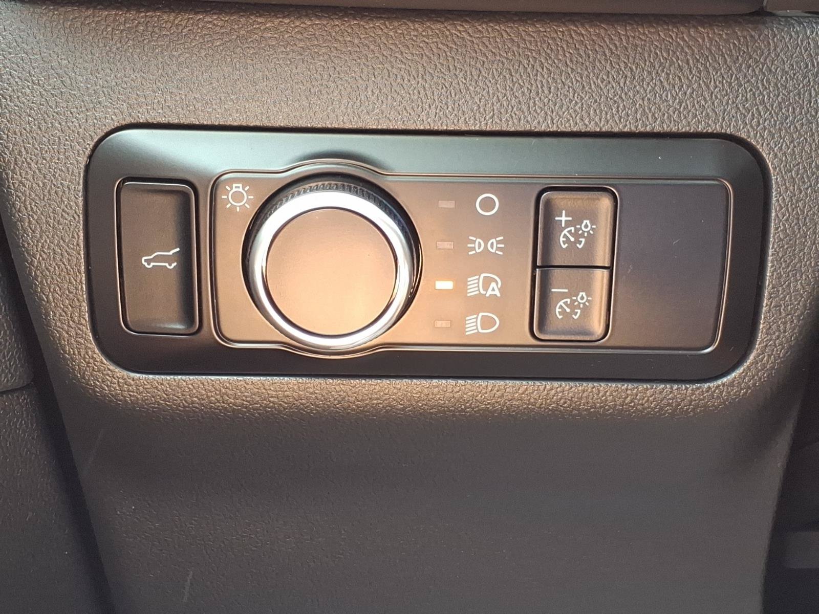 Certified 2023 Ford Escape Active AWD/4WD image 16