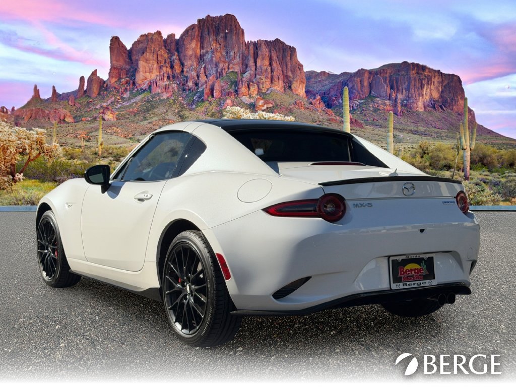 New 2026 MAZDA MX-5 Miata RF Club RWD image 4