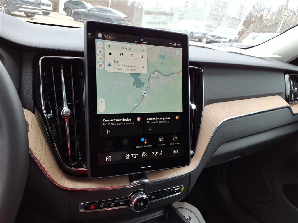 Certified 2026 Volvo XC60 B5 Plus w/ Climate Package AWD/4WD image 18