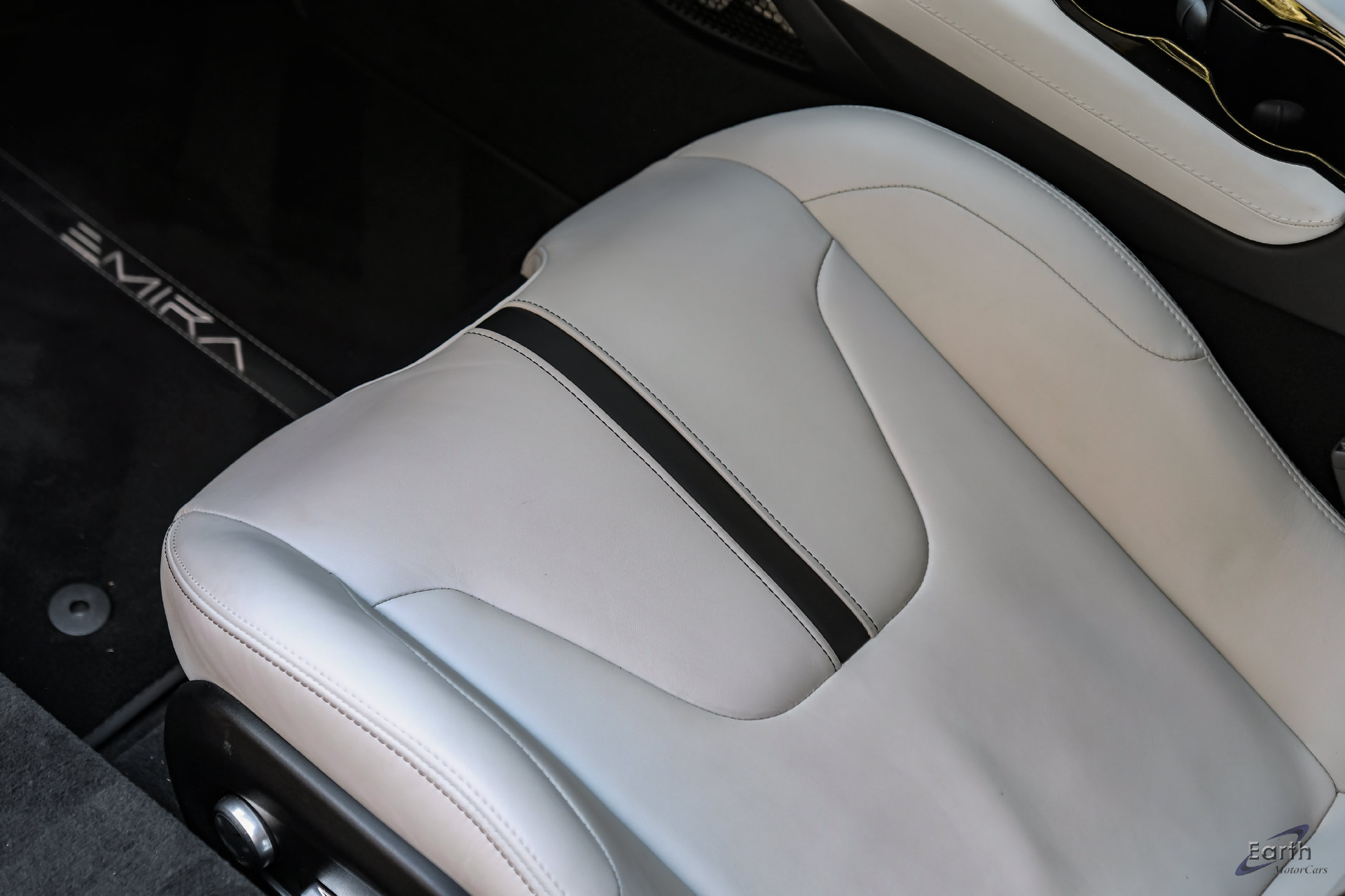 Used 2025 Lotus Emira RWD image 50
