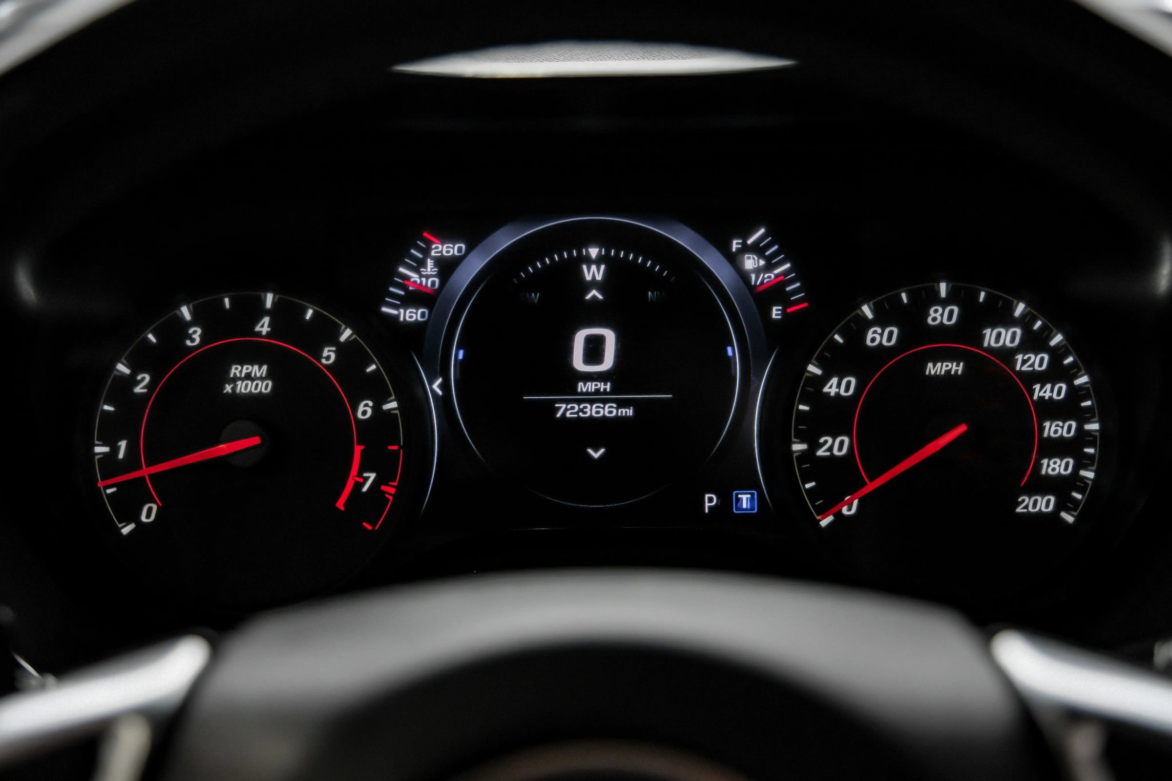 Used 2020 Chevrolet Camaro SS RWD image 22