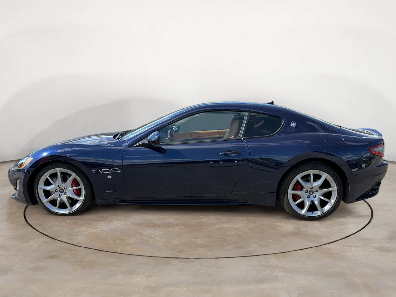 Used 2014 Maserati GranTurismo Sport RWD image 6