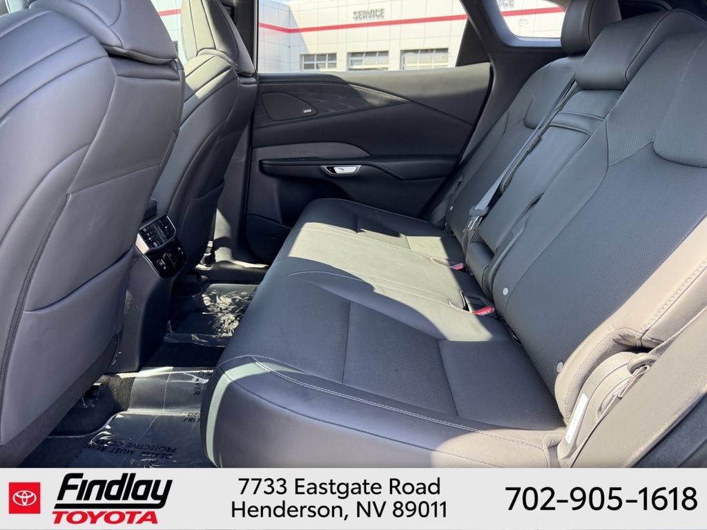 Used 2023 Lexus RX 350 F Sport w/ Accessory Package (Z1) AWD/4WD image 7