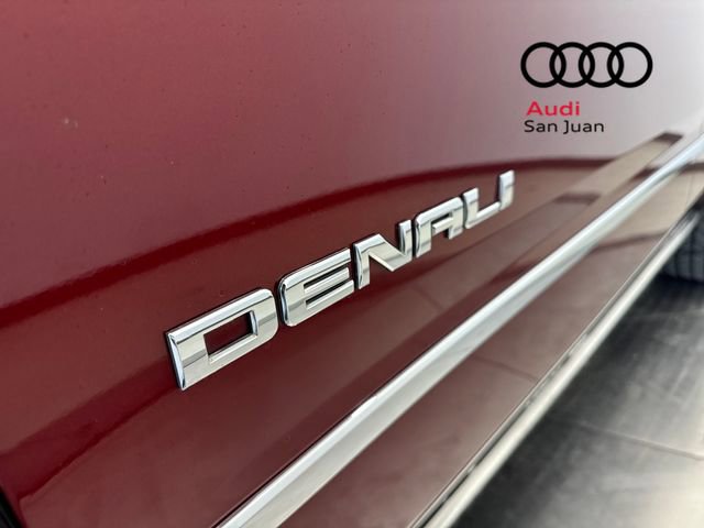 Used 2017 GMC Yukon Denali image 8