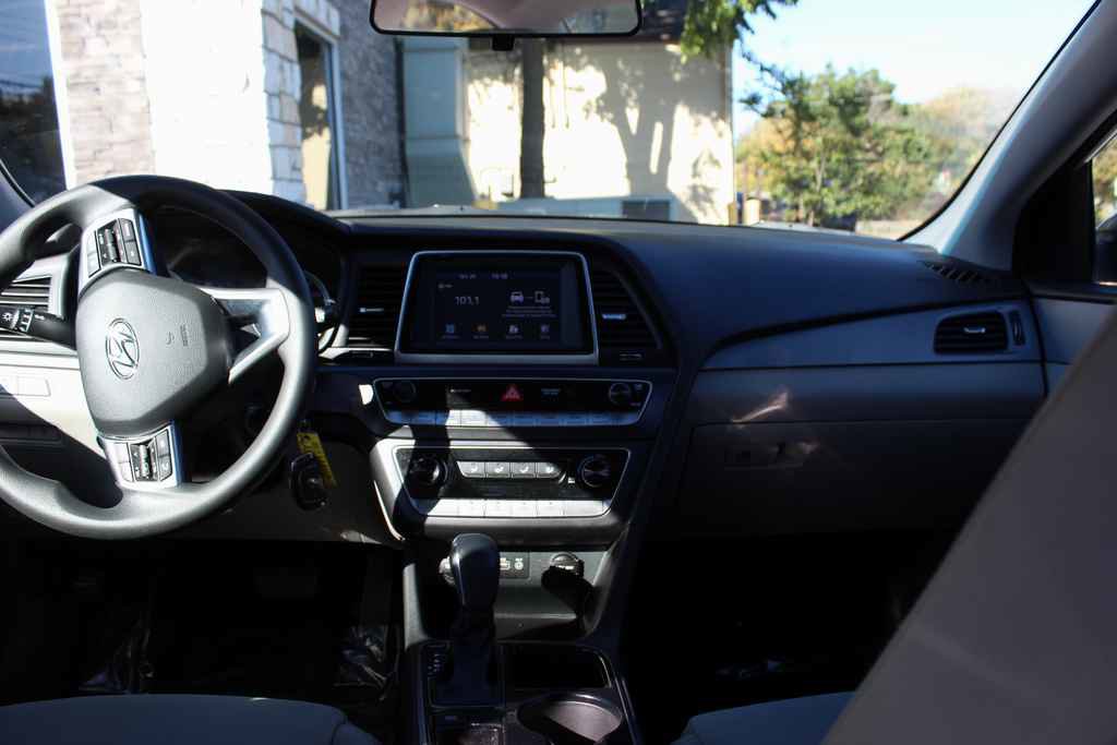 Used 2019 Hyundai Sonata SE FWD image 26