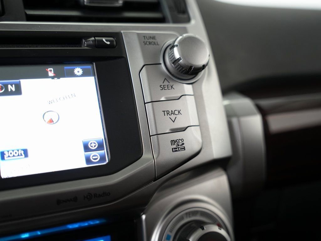 Used 2018 Toyota 4Runner Limited image 27