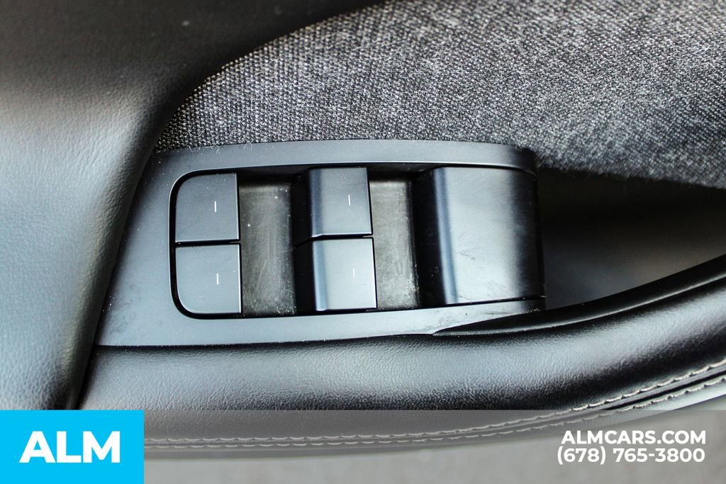 Used 2021 Tesla Model S Plaid image 31