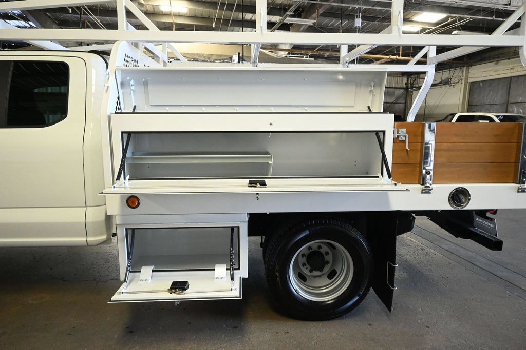New 2026 Ford F350 XL w/ XL Chrome Package RWD image 25