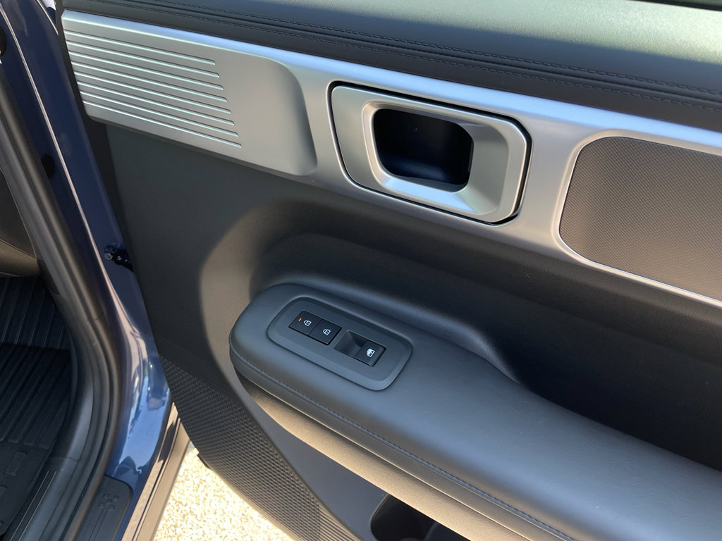 Used 2025 Hyundai Santa Fe XRT image 26