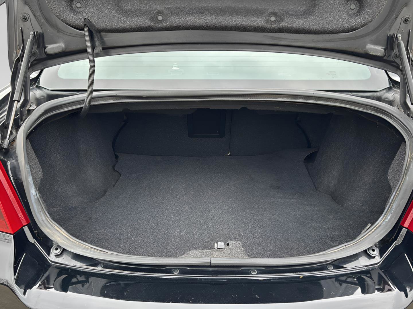 Used 2014 Dodge Avenger SXT w/ Sun/Sound Group image 22