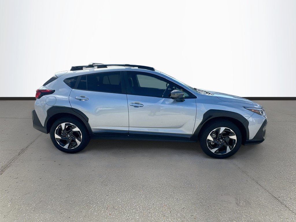 Used 2025 Subaru Crosstrek 2.5i Limited AWD/4WD image 8