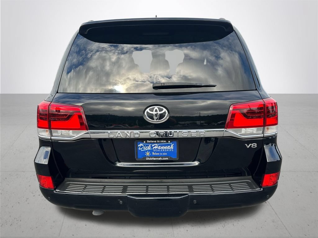 Used 2016 Toyota Land Cruiser AWD/4WD image 8