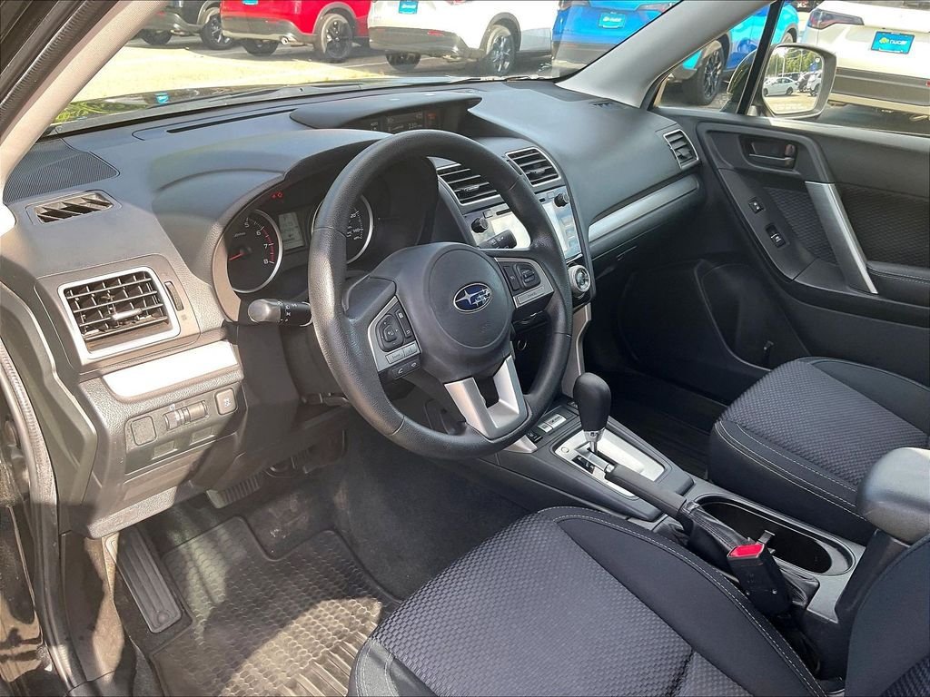 Used 2018 Subaru Forester 2.5i Premium w/ All-Weather Package AWD/4WD image 8
