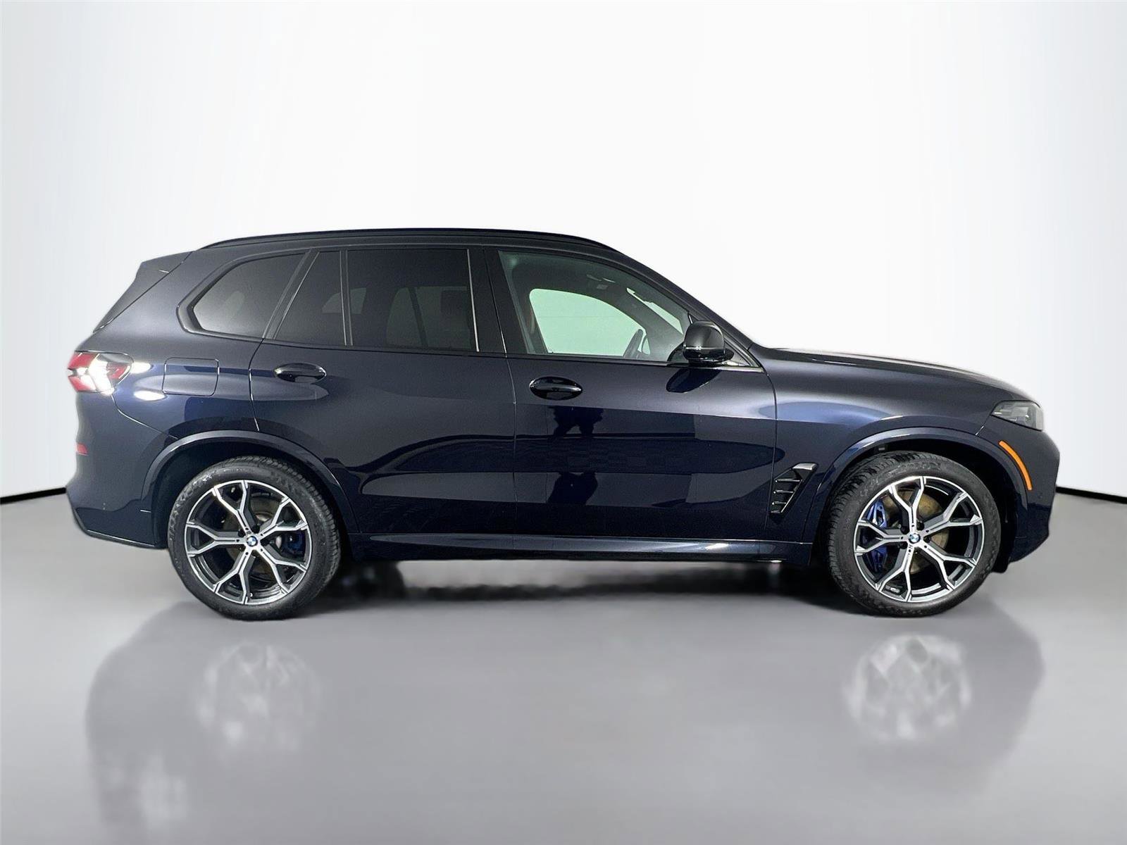 Used 2024 BMW X5 M60i image 7