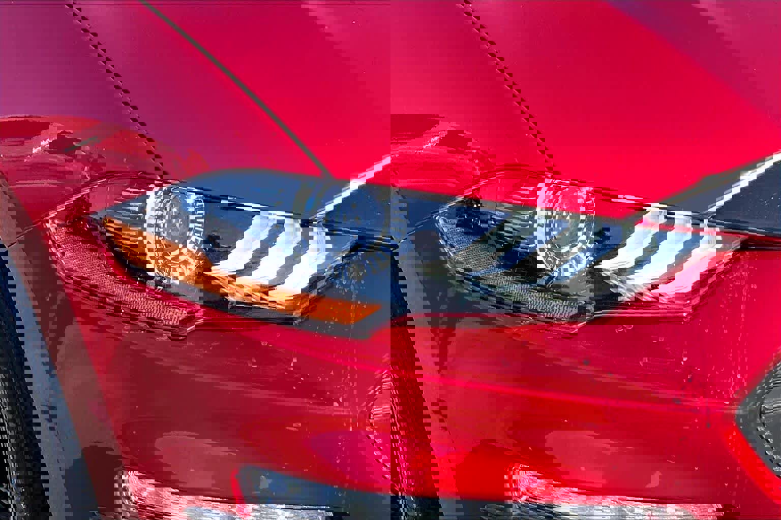 Certified 2018 Ford Mustang Convertible w/ Equipment Group 101A image 22